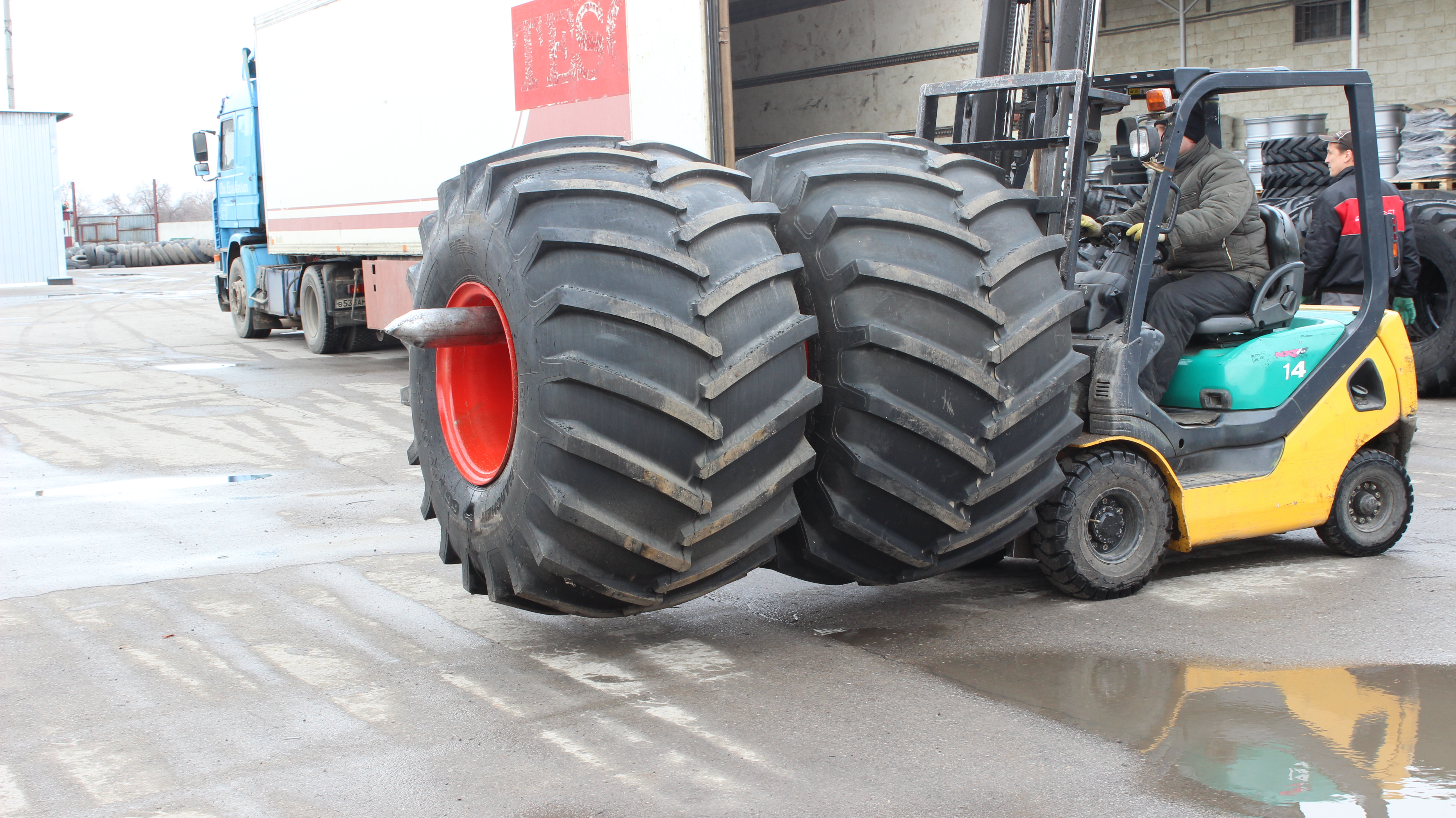 Колесо в сборе 66-43-25 R-1Marcher Низкого давления на Кировец