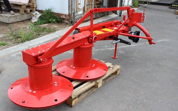 Косилка Metal-Fach Z-011/4 барабанная (ротационная) 1,35-1,85м.